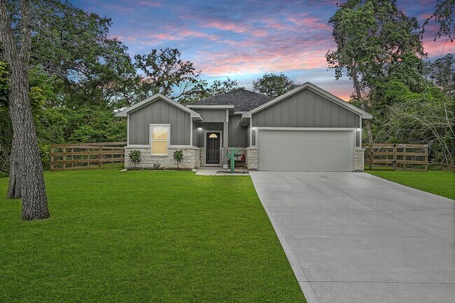 Photo - 26507 Armadillo Ln House