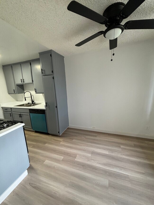 WOODCREST APARTMENTS