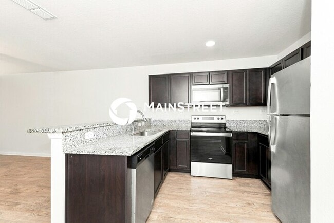3 Bedroom Pet-Friendly Home in Jacksonville, FL with Main Street Renewal