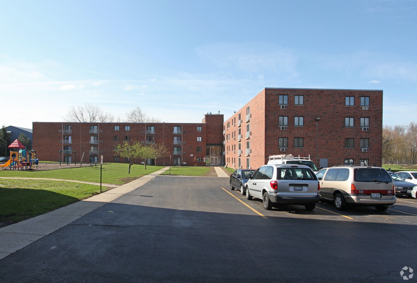 Photo - Towne and Country Apartments