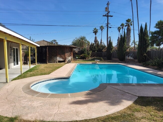 Photo - 2801 El Berrendo Ave Apartment Unit 1
