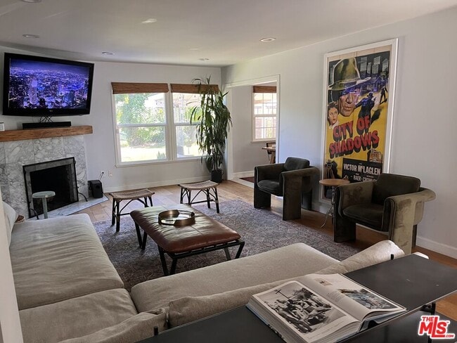 Photo - 19917 Stagg St