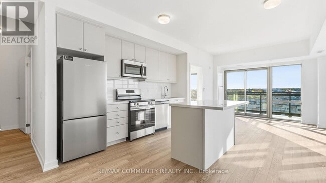 Photo - 51 Clarington Blvd Unit 807