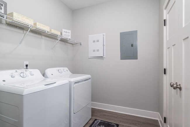 Photo - Knob Hill Communities Apartments