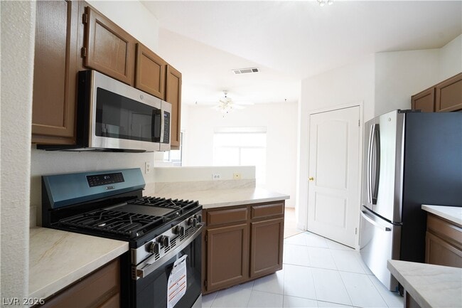 5525 W Flamingo Rd Unit 2011