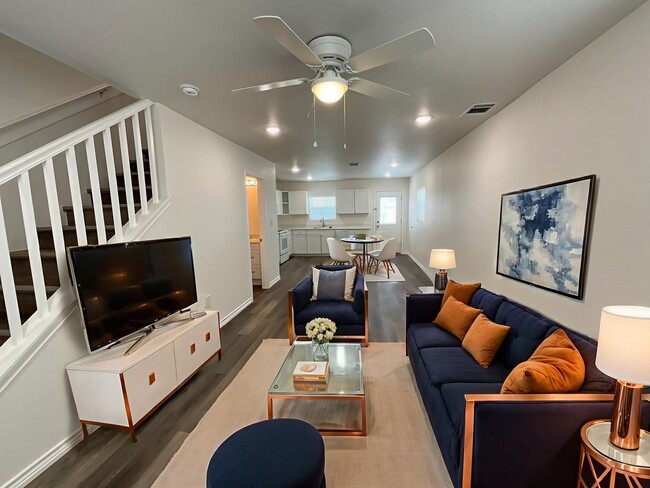 Photo - COMING SOON!!!!! Beautiful 2 Bedroom, 1.5 Bath Duplex in Kingsland, TX.