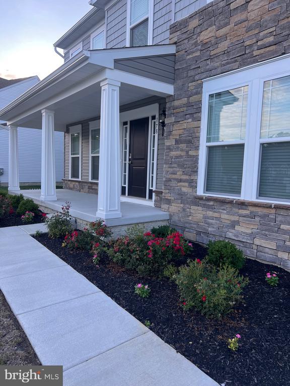 Photo - 178 N Regulator Dr