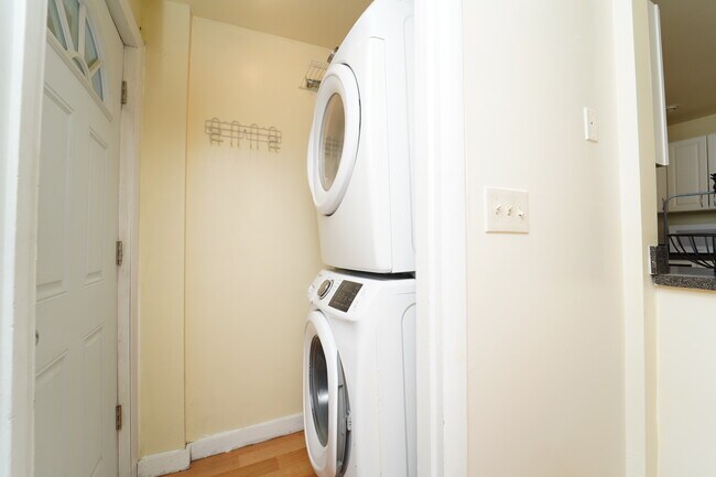 Photo - 80 Alleghany St