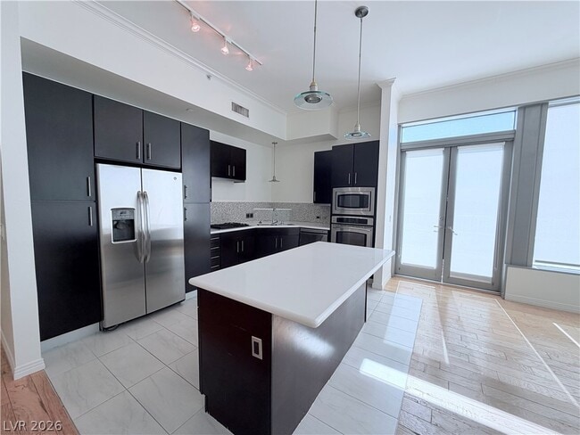 Photo - 360 E Desert Inn Rd Unidad 402