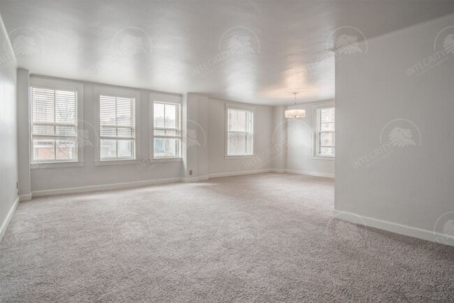 229 Ward Pkwy Unidad 1