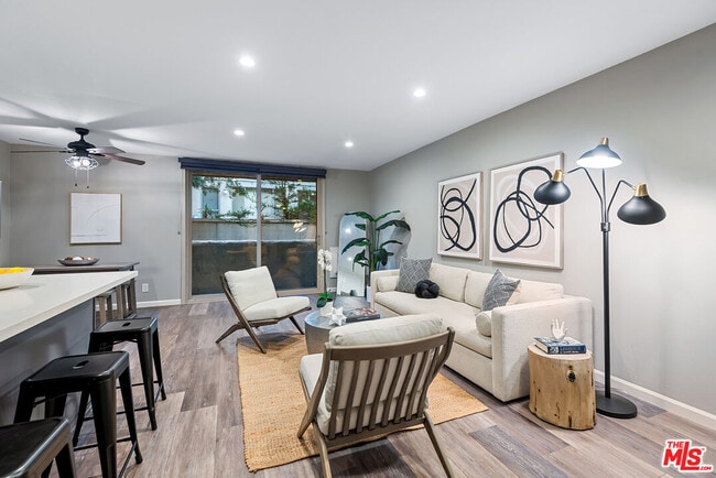 Photo - 11645 Montana Ave Unit 121