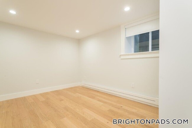 Photo - 35 South St Unidad B3