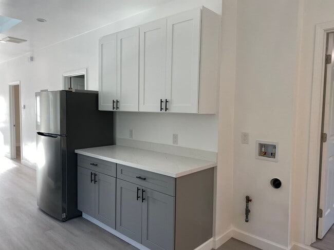 Photo - 1711 Bridge Ave