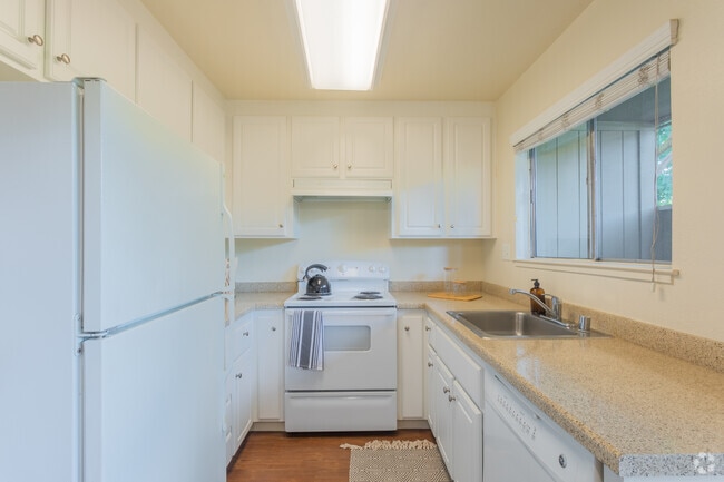 Photo - Pruneyard West