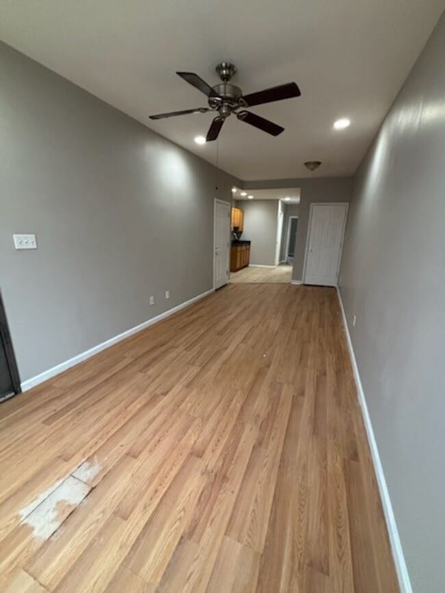 Building Photo - 3479 Amber St Unit 1st Floor