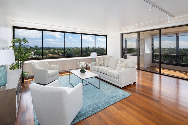 Building Photo - Regency at Kahala - Partially Furnished - 1 bedroom, 1 bathroom, 1 parking stall Unit 7B