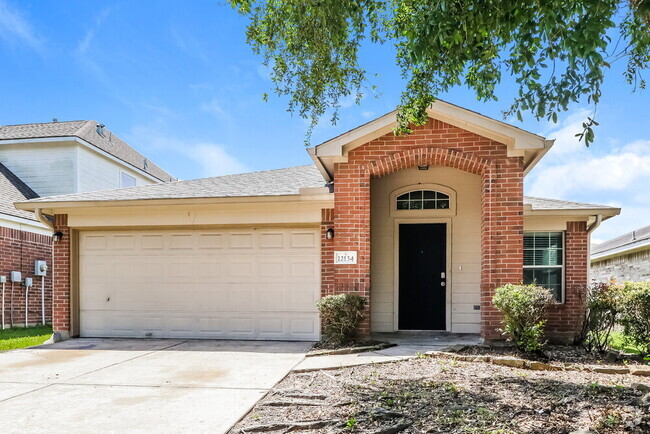 Building Photo - 12134 Carriage Oak Cir Rental