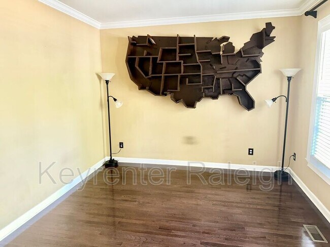 Photo - 208 Austin View Blvd