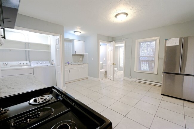 Photo - 105 Clarendon St Unit 2