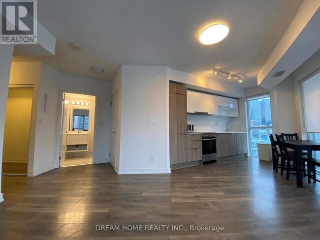 Photo - 159 Wellesley St E Unité 1003