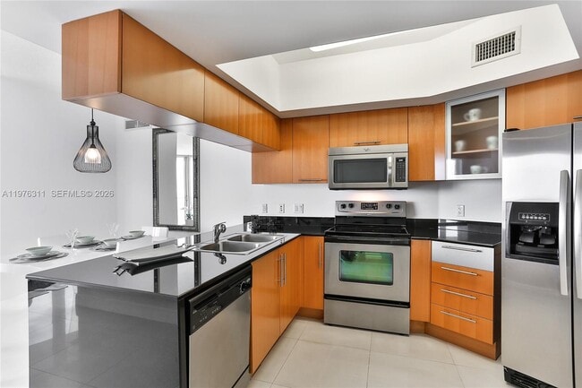 Photo - 1750 N Bayshore Dr Unit 5002