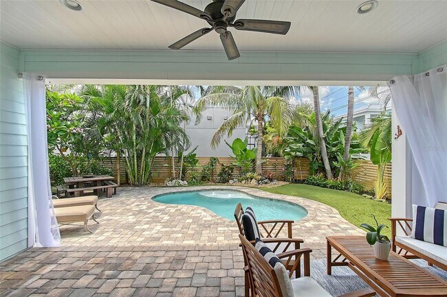 Photo - 1738 Siesta Dr