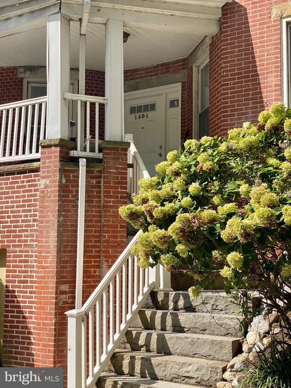 Building Photo - 1601 West St Unit APARTMENT 1