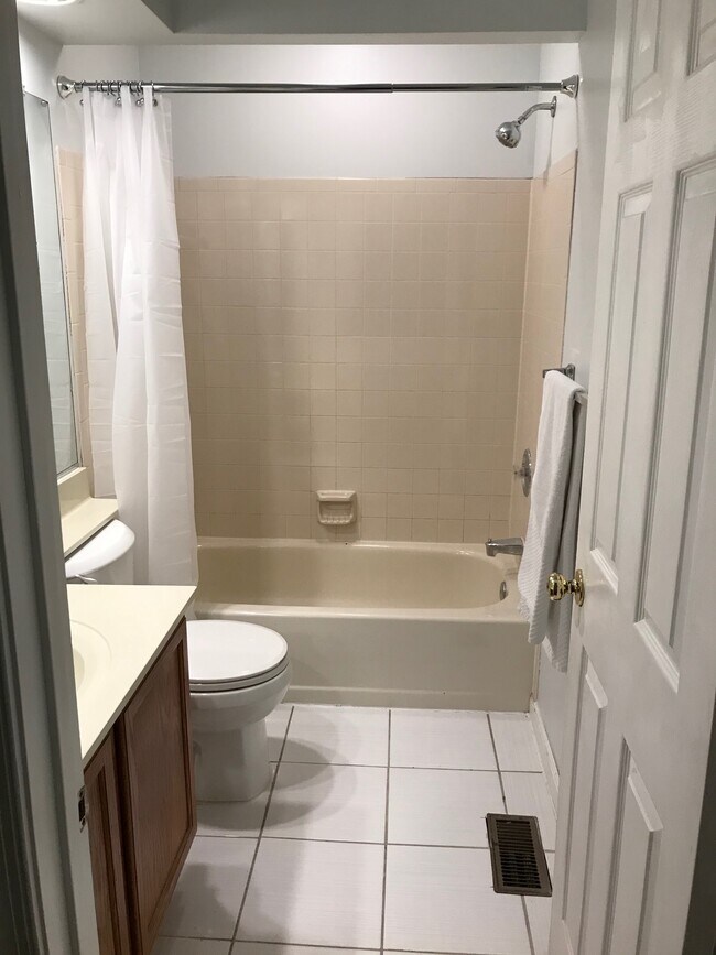 Photo - 7937 Ashford Blvd