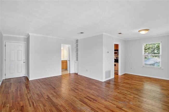 Building Photo - 1150 Collier Rd NW Rental