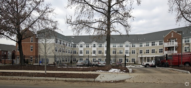 Senior Living at Cambridge Heights Apartments