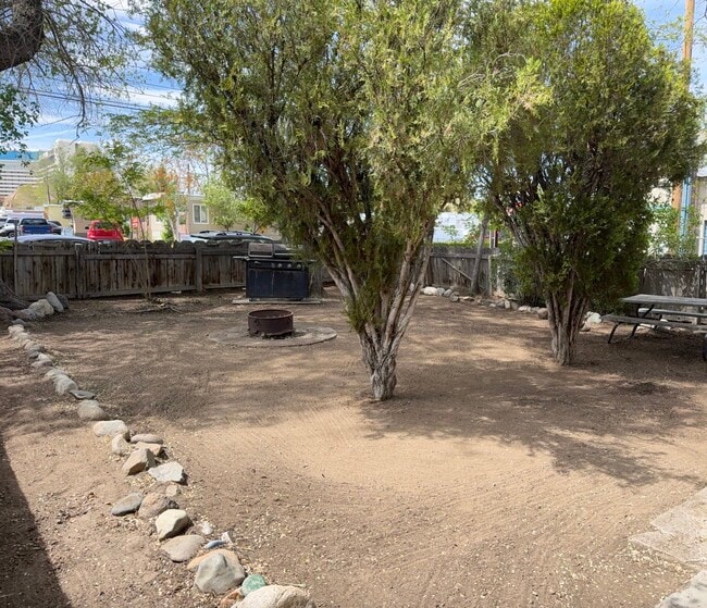 Photo - 2820 Wrondel Wy Unit A