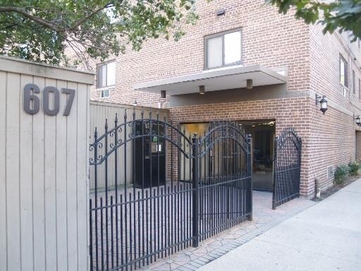 Photo - 607 W Wrightwood Ave Unit 507