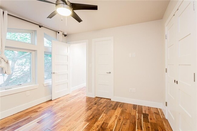 Photo - 2509 Del Curto Rd