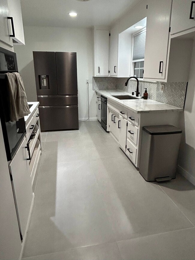 Photo - 17124 Horace St Unidad 1