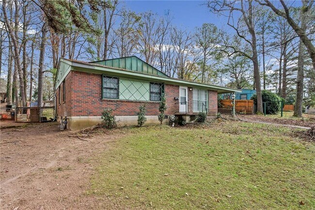 Photo - 4488 Richard Rd