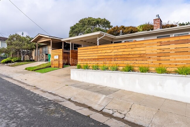 Photo - 226 Park St