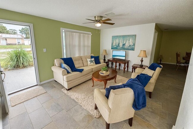 Photo - 11063 Auburndale St