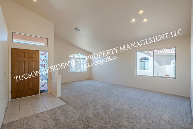 Photo - 11174 N Sand Pointe Dr
