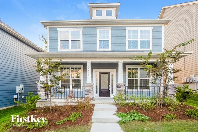 Building Photo - 15516 Laverack Ln