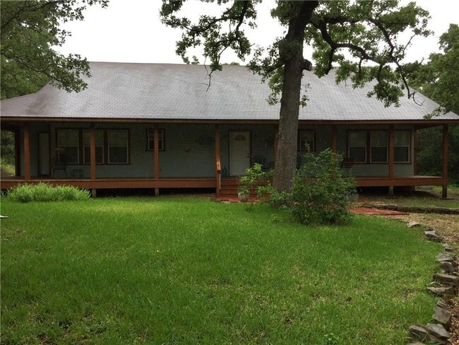 Photo - 109 Simpson Ave