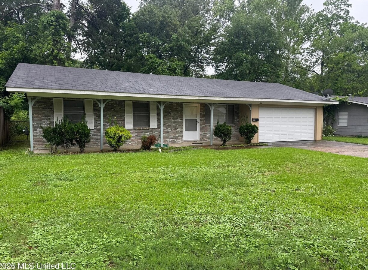Photo - 1319 Dorgan St