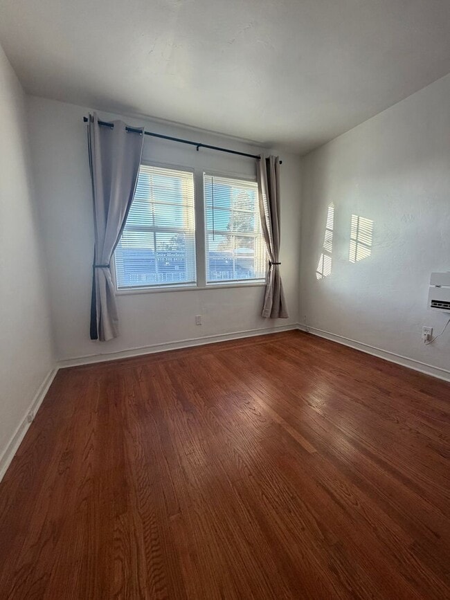 Photo - 1602 Ashby Ave