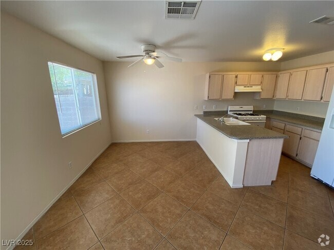 Building Photo - 3898 N Blue Wave Dr Rental