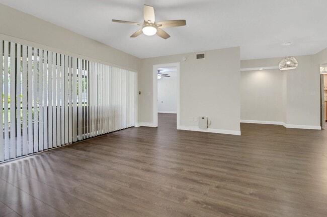 Photo - Lovely  2 bedroom 2 bathroom condo