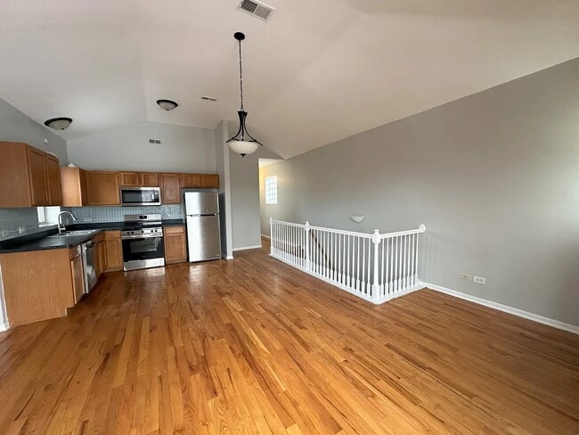 Photo - 2239 S Ridgeway Ave Unit 3