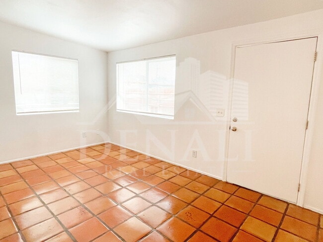 Photo - 1404 W Fresno St