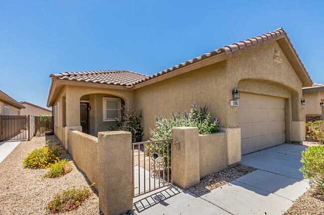 Photo - 5985 Falconer Ave