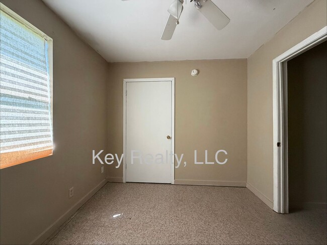 Photo - ****413 - B Hickory St. - Pineville