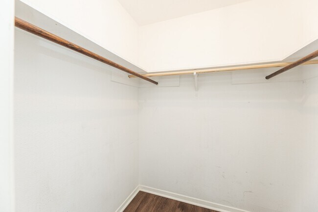Photo - 1926 Avenue B