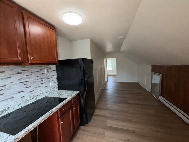 Photo - 43 Tweed St Unit 3
